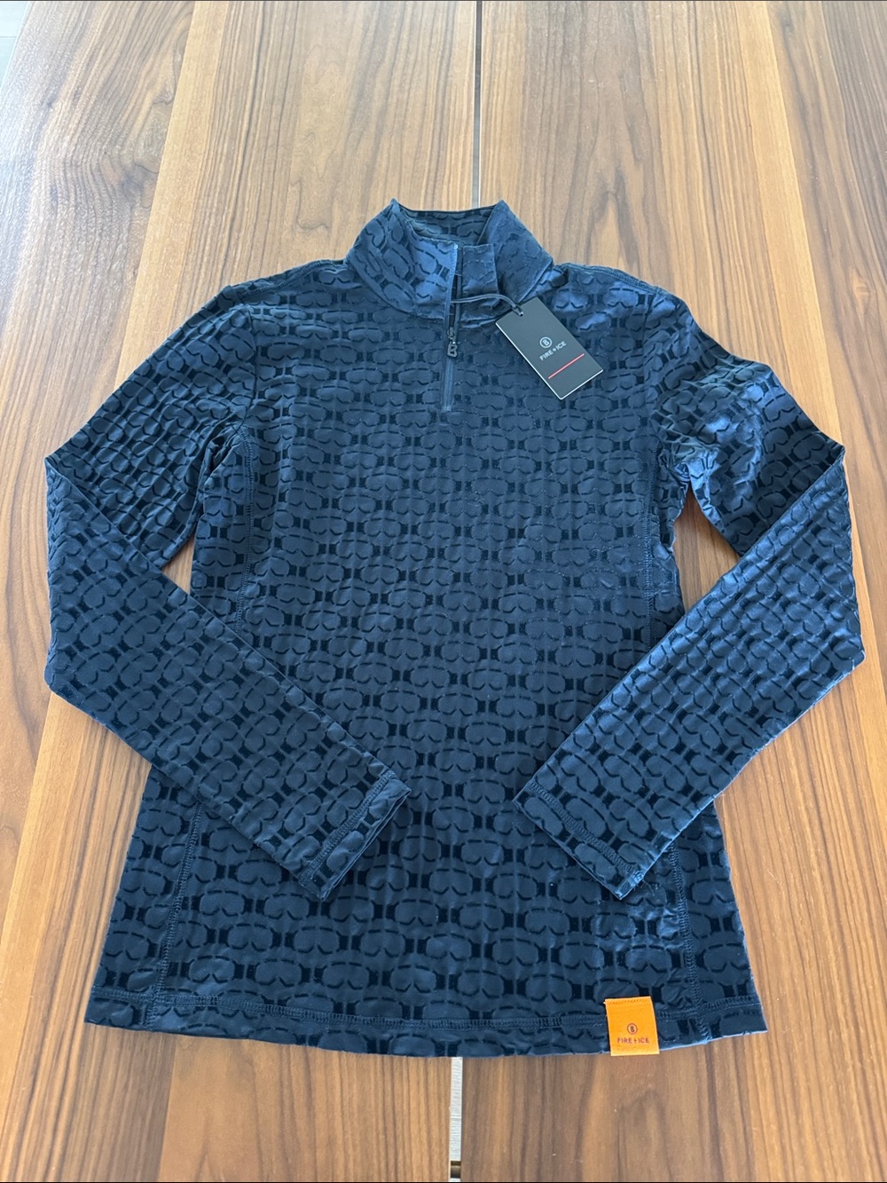 NWT Bogner Fire and Ice Margot baselayer ski top size small